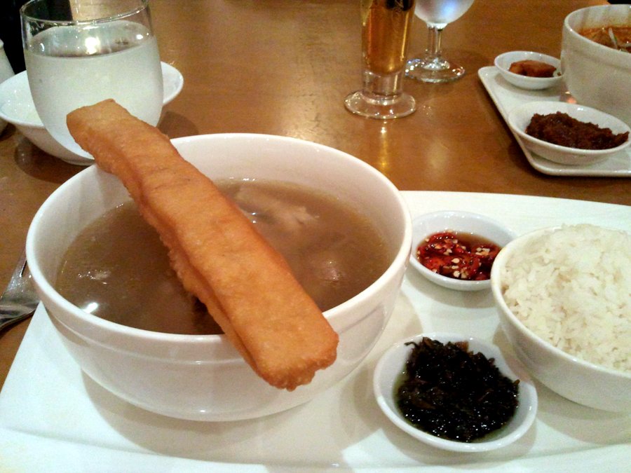 Bak Kut Teh -- a herbal pork rib broth