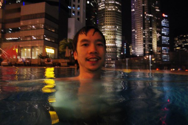 Fullerton's infinity pool