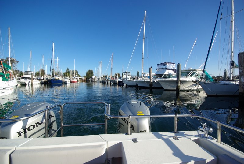 Our chartered boat leaves Batemans Bay